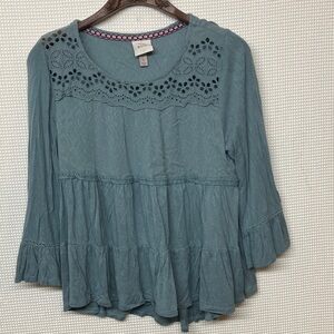 Knox Rose Teal Eyelet Women's top